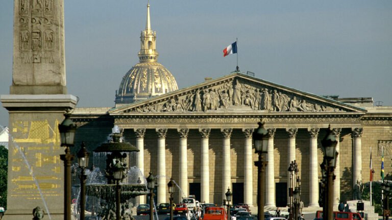 Qui sont les grands électeurs aux États-Unis et quel est leur rôle 6 assemblee de grands electeurs en action