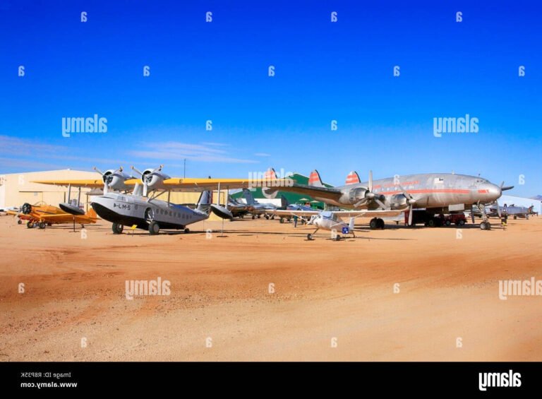 Quelles sont les attractions à visiter au Pima Air and Space Museum à Tucson 33 avions anciens exposes au pima air museum
