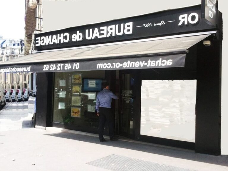 Où trouver un bureau de change sans commission sur les Champs-Élysées 39 bureau de change anime sur les champs elysees