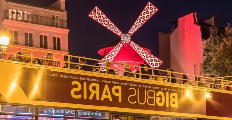 bus a toit ouvert sur les champs elysees