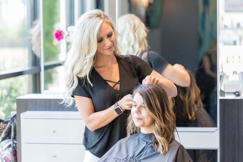 Quelle est l'adresse et les services offerts au salon de coiffure Place Morgan à Salon-de-Provence 8 Quelle est l’adresse et les services offerts au salon de coiffure Place Morgan à Salon-de-Provence