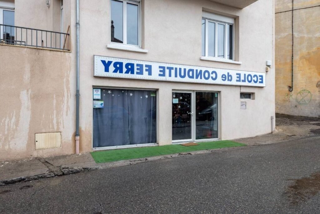 Où trouver l'auto-école Plan B à Aubenas pour vos leçons de conduite 5 Où trouver l’auto-école Plan B à Aubenas pour vos leçons de conduite