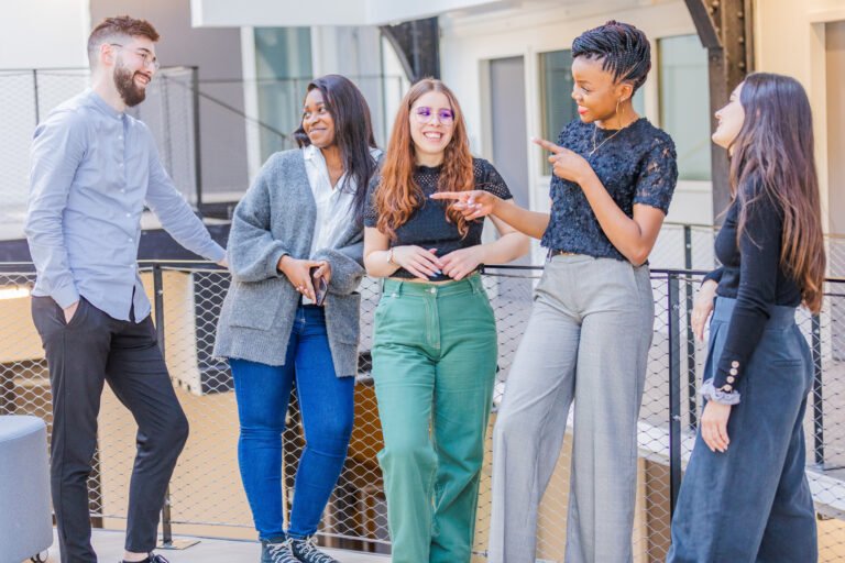 etudiants en classe dachat et supply chain