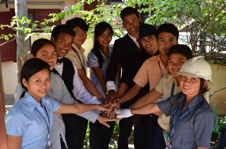 Comment la prévention santé environnement PSE est-elle intégrée au CAP 15 etudiants en formation pse en action