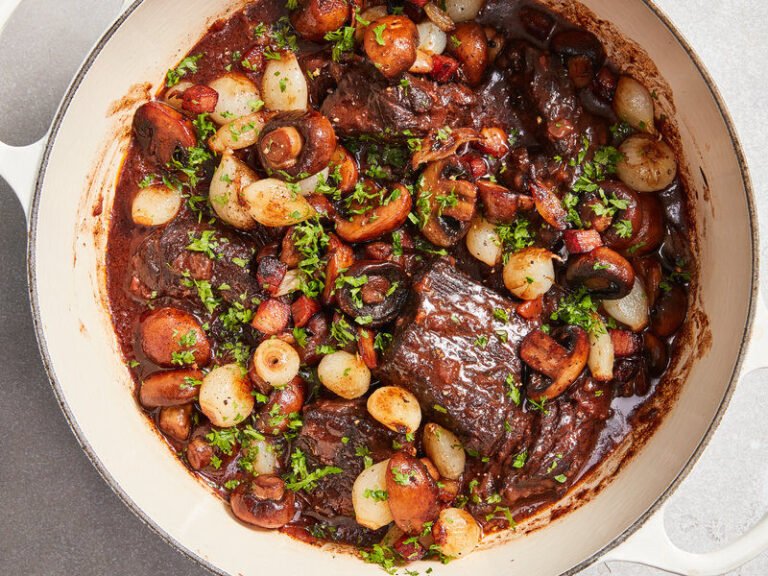 Comment préparer un boeuf bourguignon à l'ancienne comme un chef 38 ingredients frais pour un boeuf bourguignon