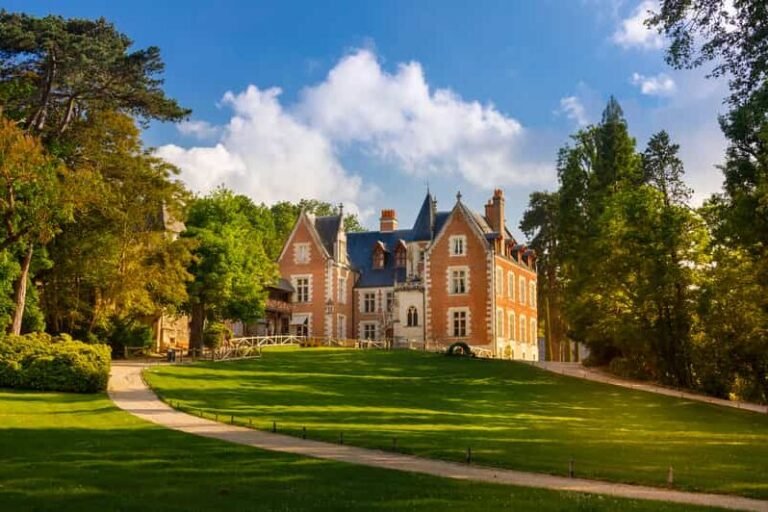 jardin luxuriant du clos luce a amboise