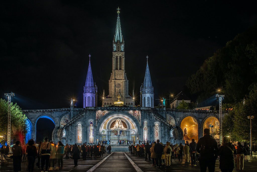 Pourquoi visiter Notre-Dame de Lourdes en France 3 Pourquoi visiter Notre-Dame de Lourdes en France