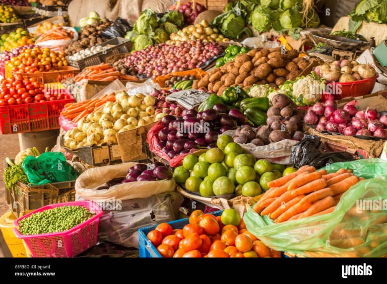 Quels légumes surprenants Maïtena Biraben recommande-t-elle 29 legumes colores dans un marche local