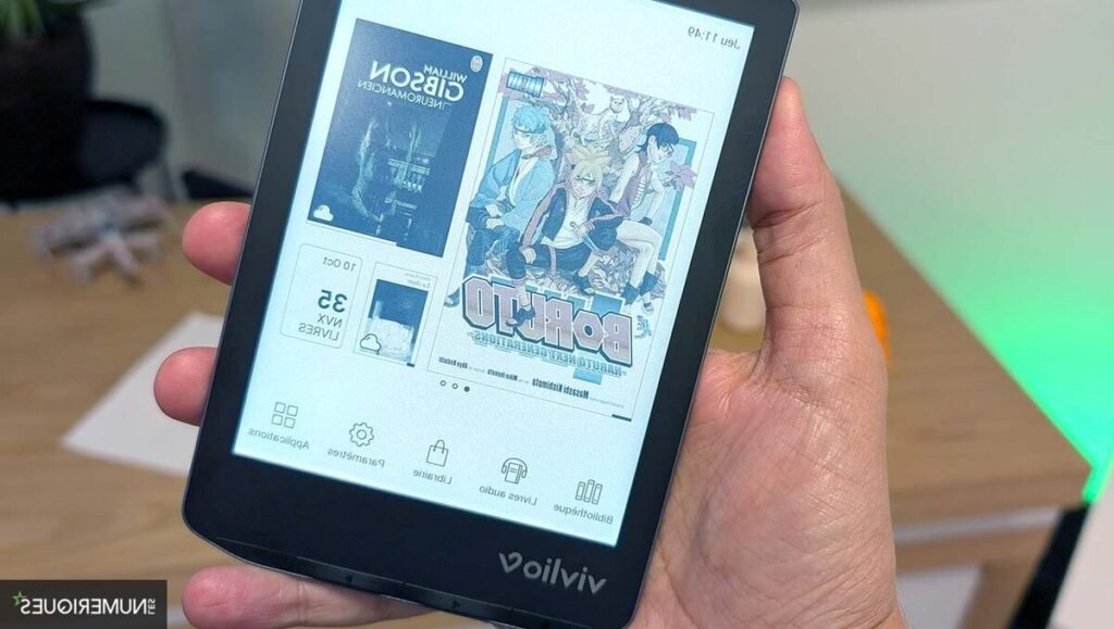 Pourquoi choisir la liseuse Vivlio Light HD Color pour vos lectures 1 liseuse vivlio light hd color en action