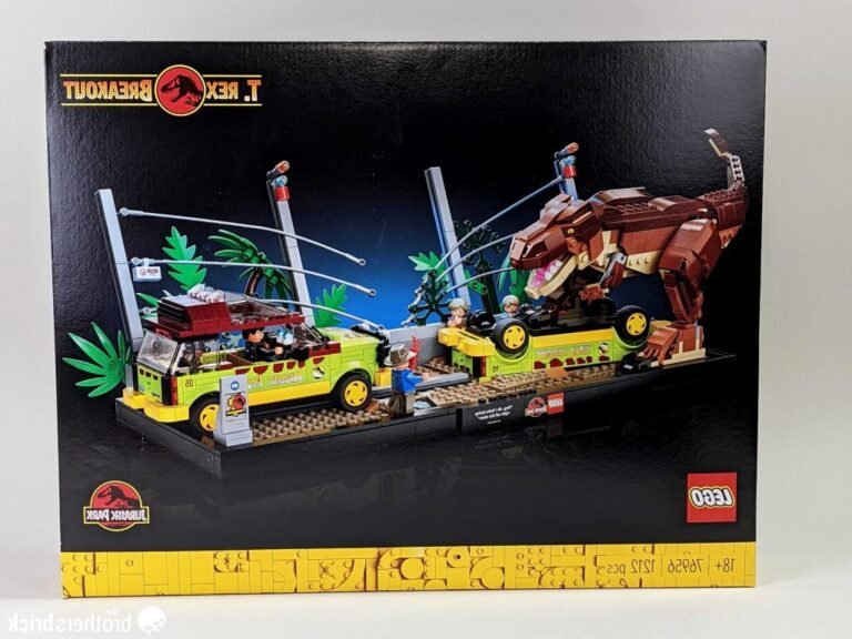 modele de jurassic park en lego colore