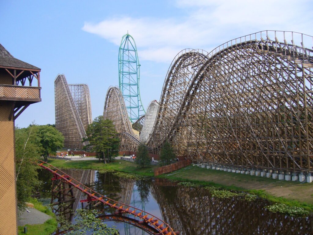 Que faut-il savoir sur Six Flags Over Texas à Arlington