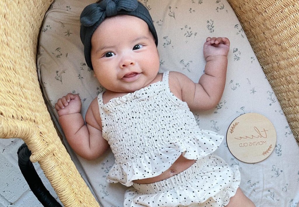 Comment bien habiller un nouveau-né pendant les mois d'été 4 Comment bien habiller un nouveau-né pendant les mois d’été