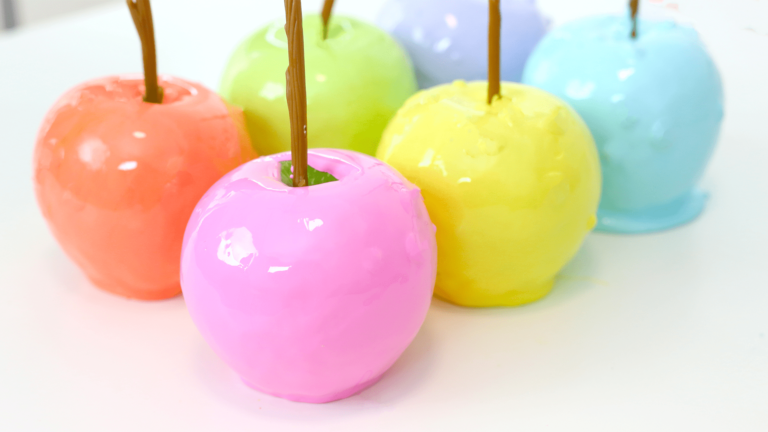 pommes damour brillantes et colorees