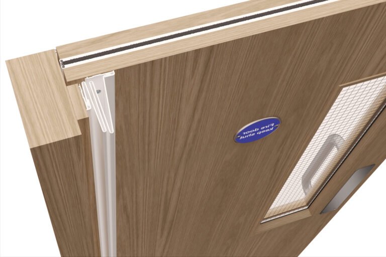 porte avec un anti pince doigt installe