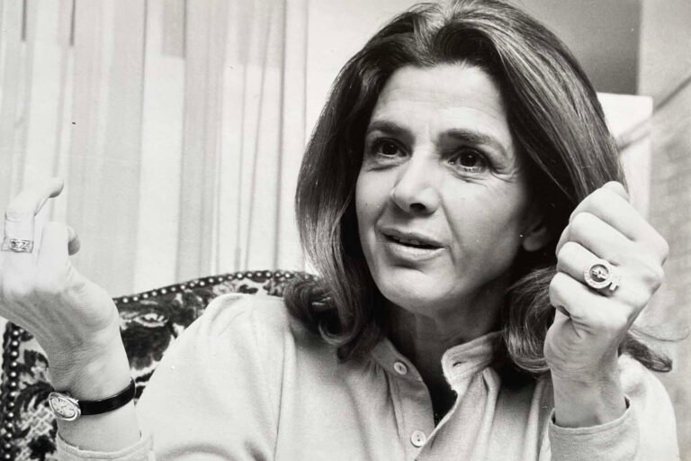 portrait de gisele halimi en action