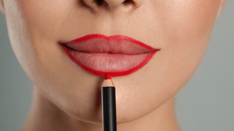 Quels sont les produits inclus dans le Kylie Jenner Cosmetics Lip Kit 6 Quels sont les produits inclus dans le Kylie Jenner Cosmetics Lip Kit