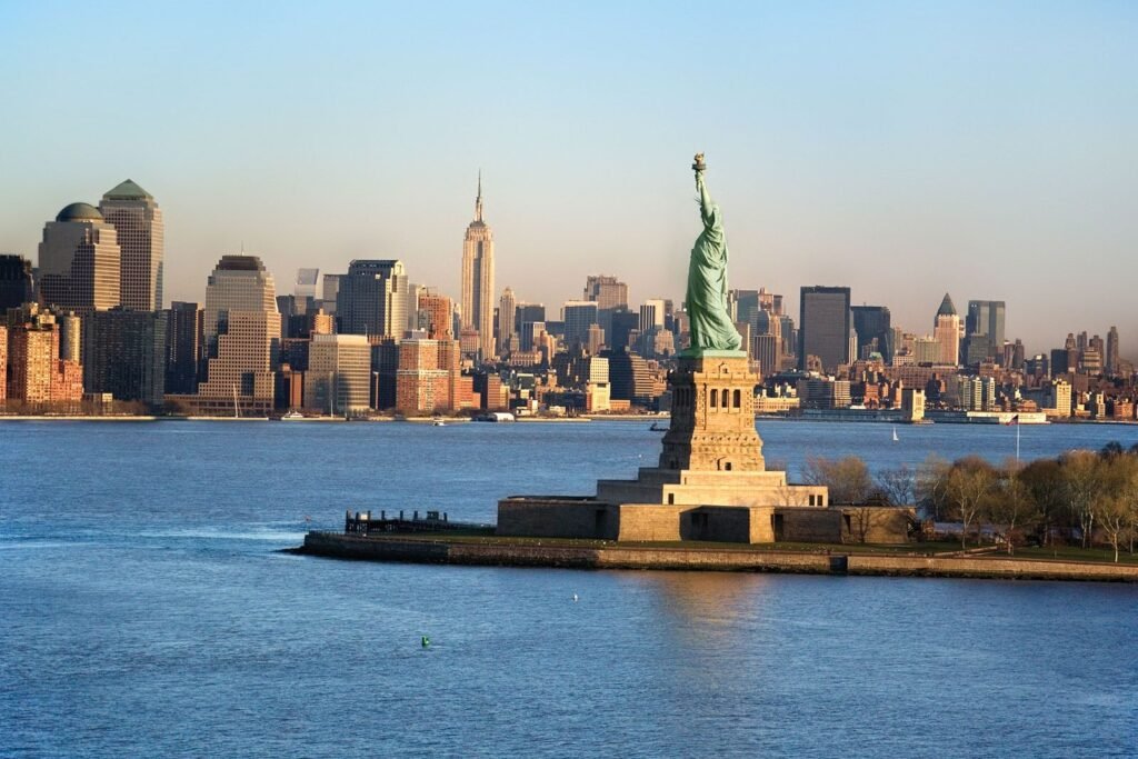 Quel est l’état de New York et ses principales attractions touristiques