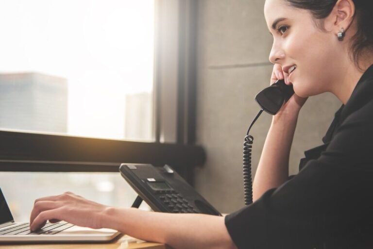 Comment contacter le service client DPD France par téléphone 1 telephone et ecoute attentive au service client