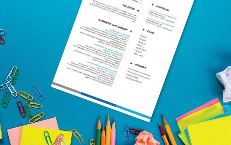 Comment rédiger un exemple de CV en espagnol efficace et professionnel 10 un cv espagnol stylise sur un bureau