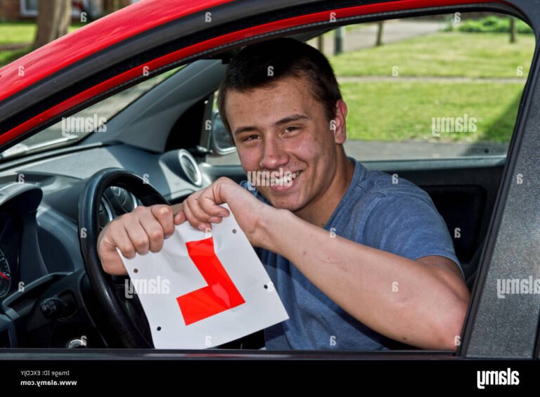 Puis-je utiliser mon CPF pour financer le permis de conduire de mon fils 28 un jeune homme passant le permis de conduire