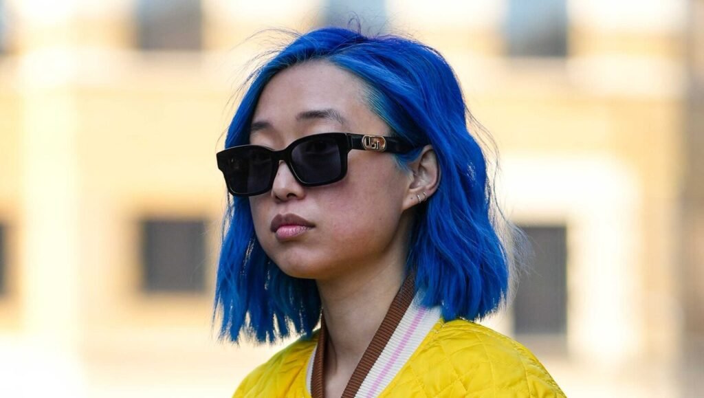 Quel est le meilleur kit cap coiffure bleu libellule à acheter 1 un kit de coiffure bleu vibrant en action