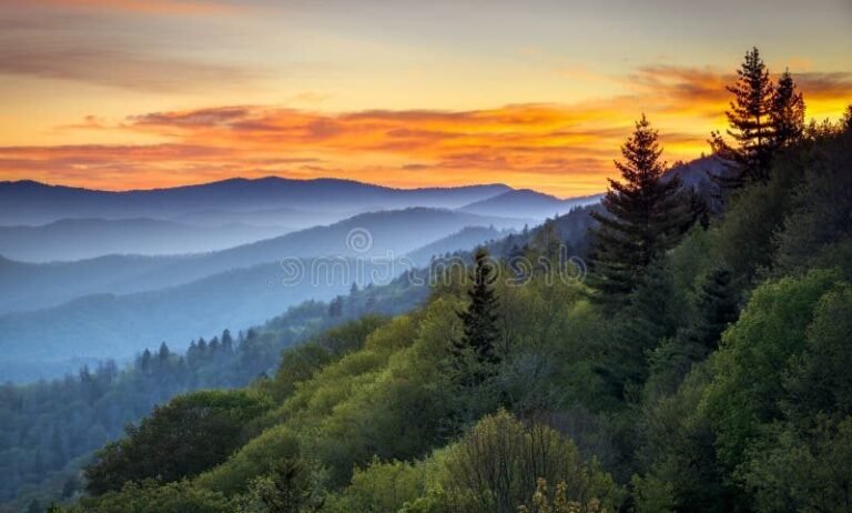 un paysage inspirant au lever du soleil