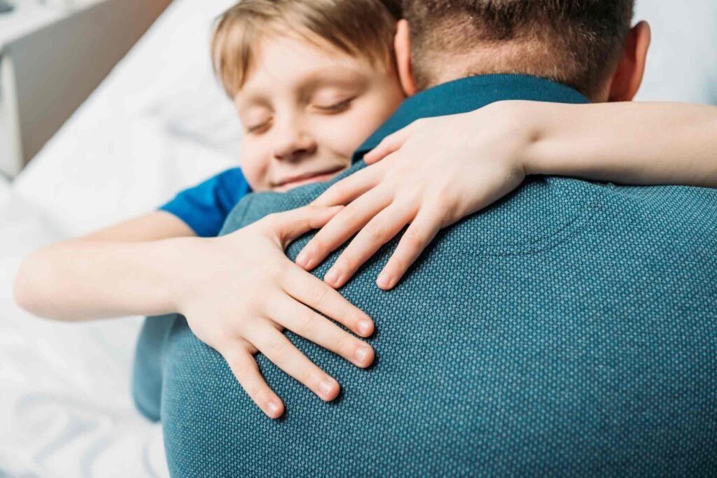 Pourquoi dit-on "Il a jamais tué personne, mon papa" 1 un pere et son enfant complices