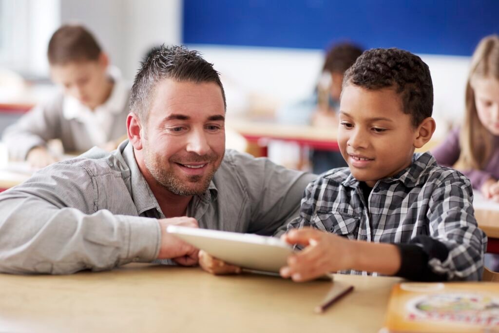 Comment devenir auxiliaire de vie scolaire avec Pôle Emploi 2 Comment devenir auxiliaire de vie scolaire avec Pôle Emploi