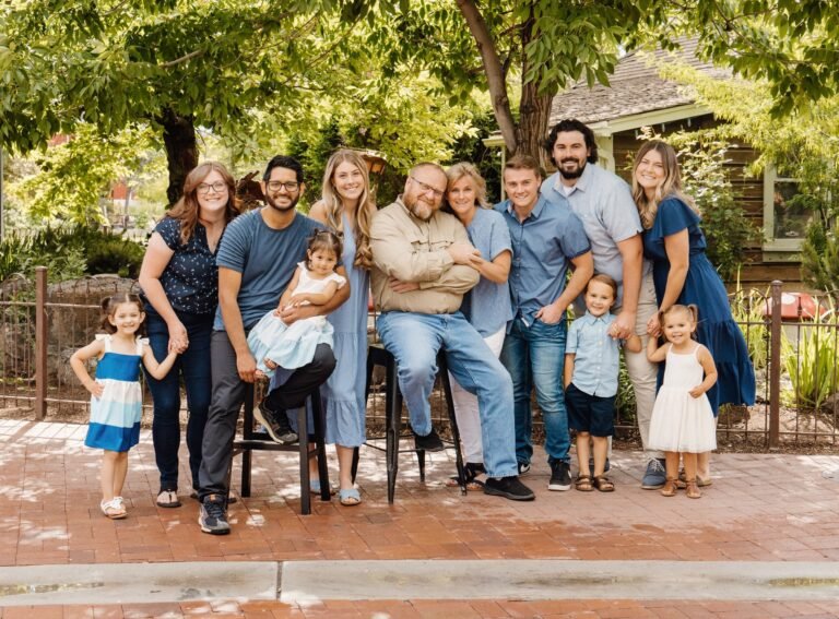 une reunion familiale pleine de sourires