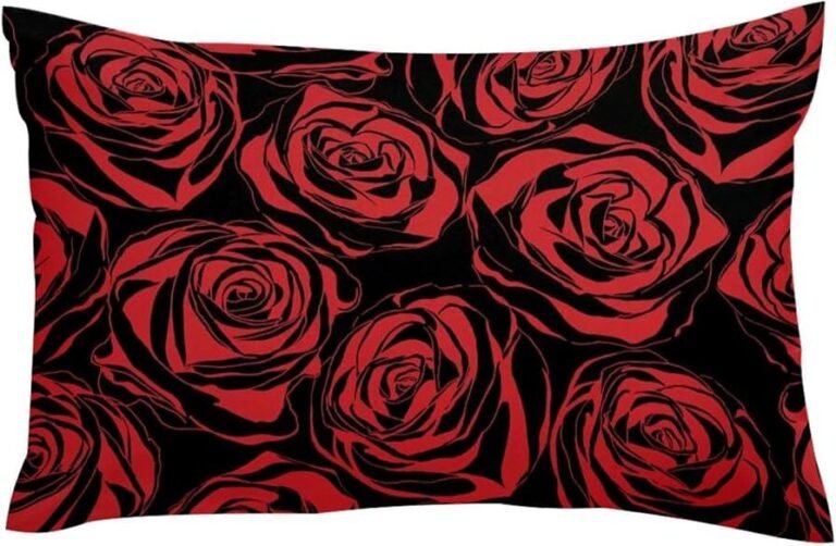 Que contient le livre "Fifty Shades of Grey" en version anglaise 25 une rose rouge sur un coussin en velours