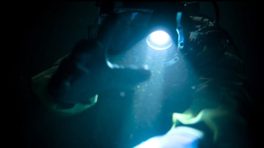 Qui est le premier à mourir à la fin de "Le premier qui meurt" 3 Qui est le premier à mourir à la fin de « Le premier qui meurt »