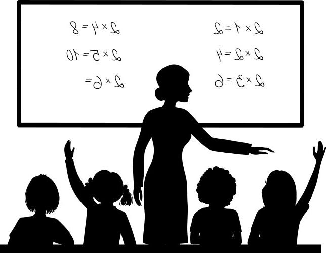 une silhouette denseignant dans une classe