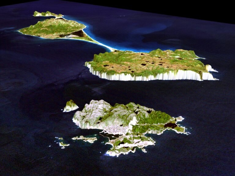 Pourquoi Paris est-il lié à Saint-Pierre-et-Miquelon 1 vue aerienne de saint pierre et miquelon