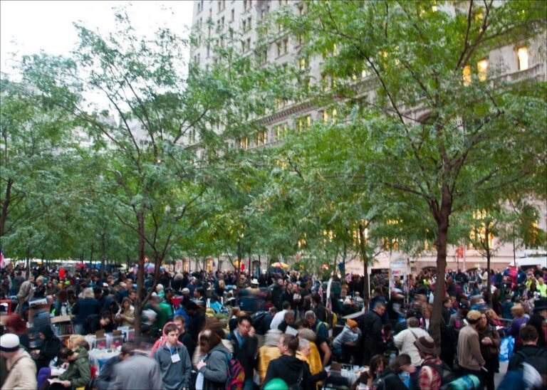 Pourquoi faire une promenade sur Wall Street est-elle incontournable 43 vue animee de wall street bondee