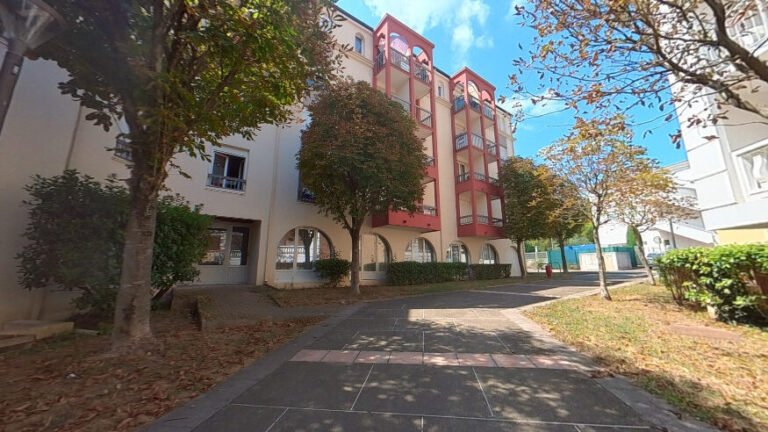 Où trouver un studio à louer à Lamalou-les-Bains Résidence Plein Soleil 34 vue de la residence plein soleil a lamalou