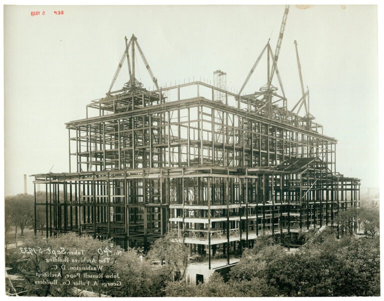 Que peuvent vous offrir les Archives nationales d'Outre-mer 18 vue dun batiment darchives historiques