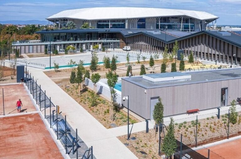 vue exterieure de lall in academy lyon