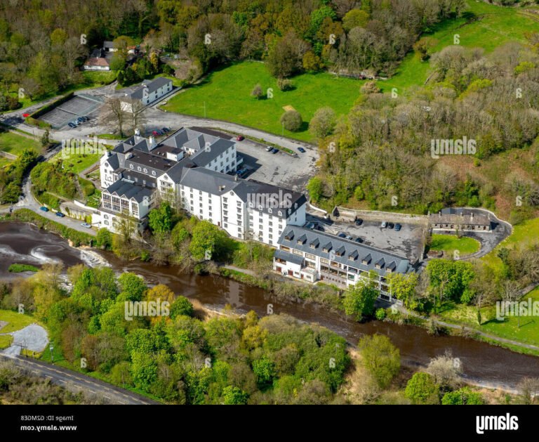 vue panoramique de falls hotel ennistymon