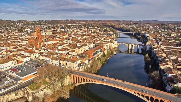 vue panoramique de villeneuve sur lot