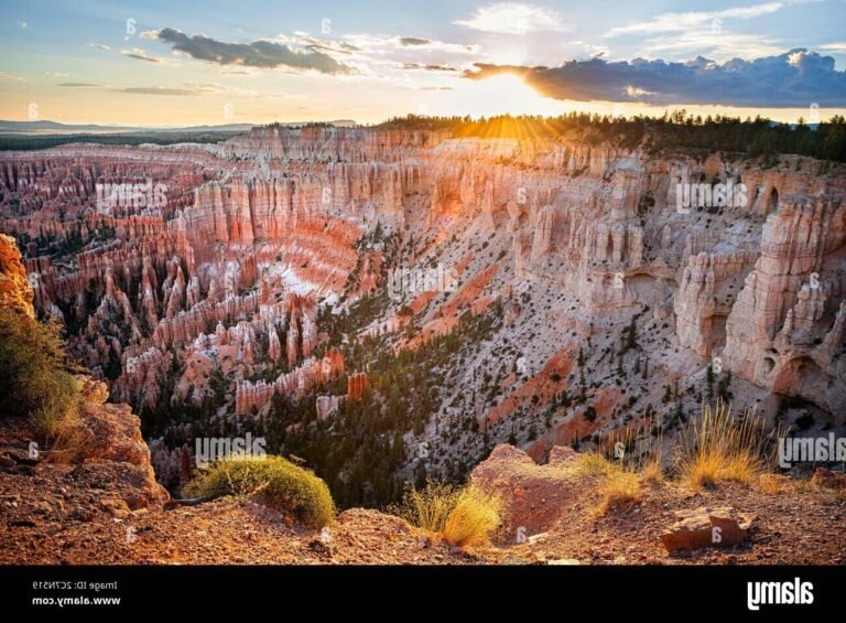 vue panoramique des formations rocheuses colorees